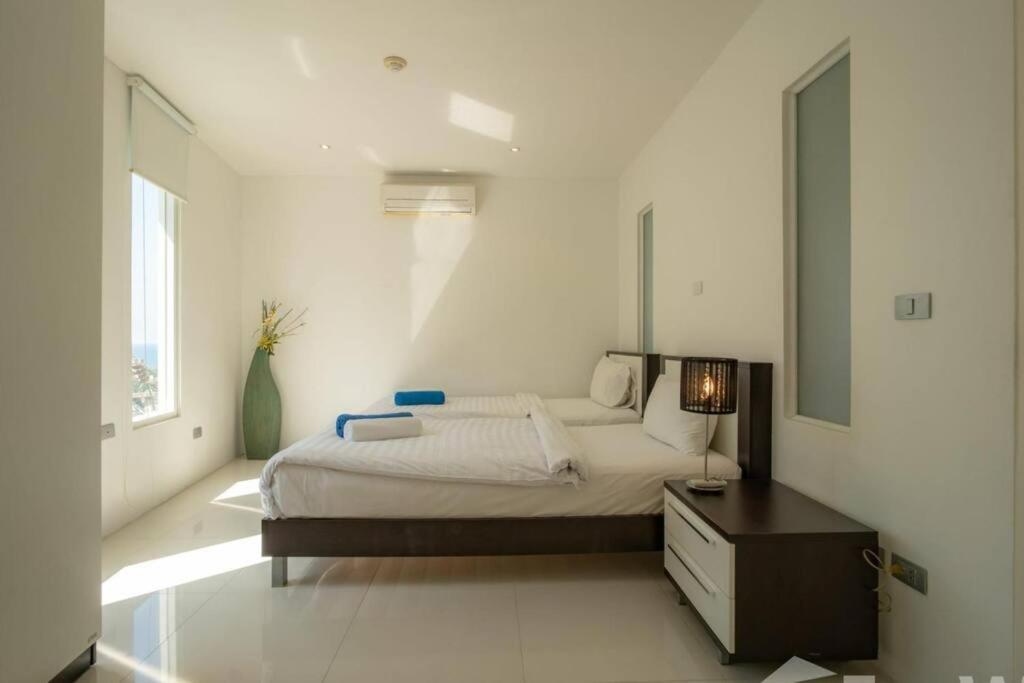 Seaview Overlooking Karon Beach Spa3